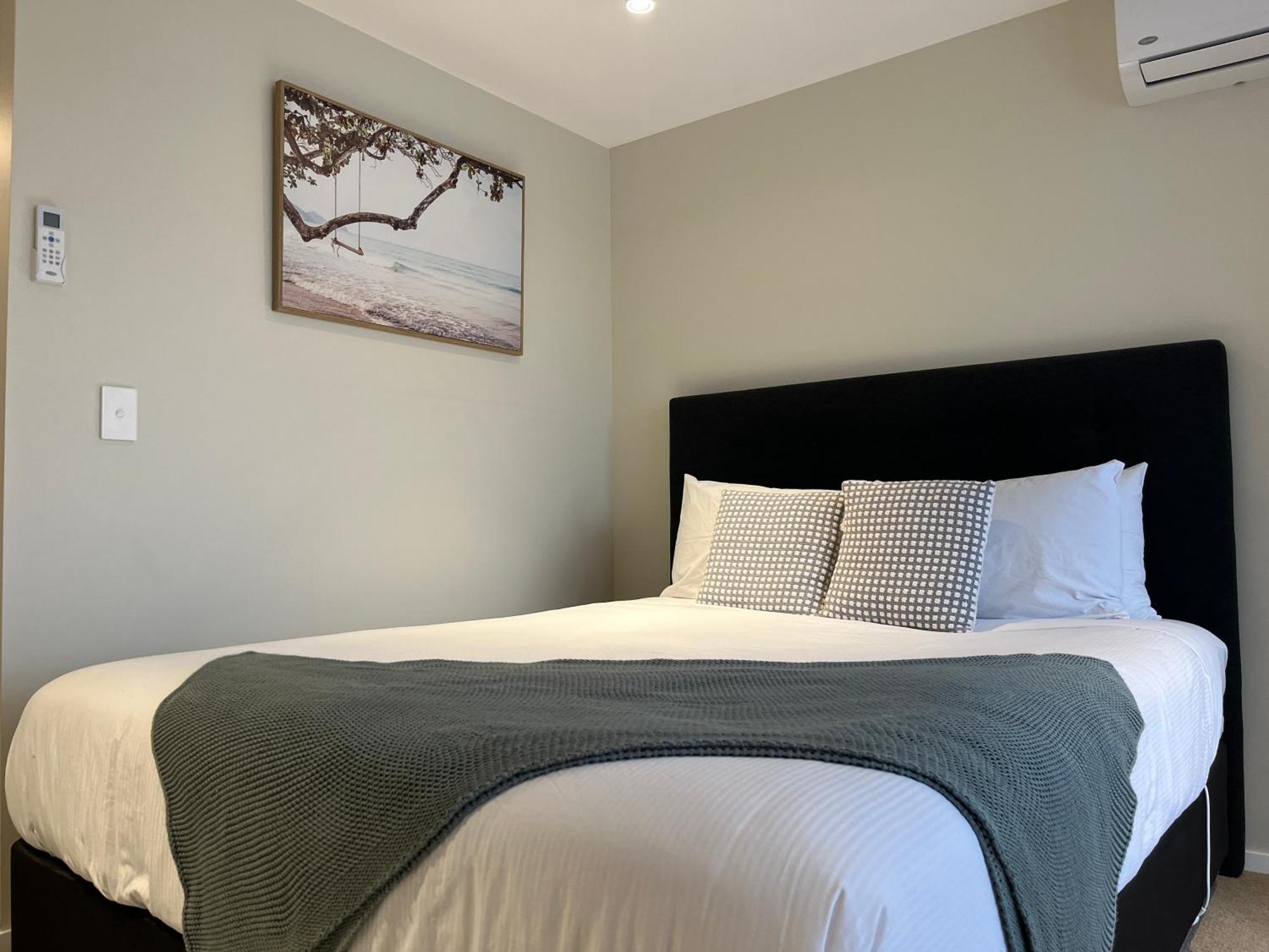 Queenstown Studio - 5Mins To Airport - Aircond - Free Wifi - Walk To Centre Bagian luar foto